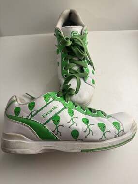 Etonic Alien Bowling Shoes Men’s size 6 White Green